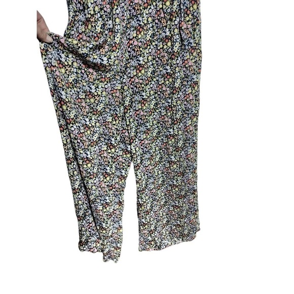 Ann Taylor Loft floral smocked wide leg halter top jumpsuit woman size 2 - Picture 3 of 8